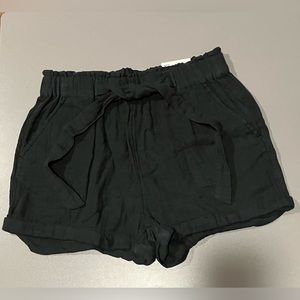 SO Camp Shorts Juniors Medium NWT in Black Luxe